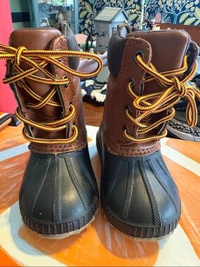 GAP Kids Waterproof Brown & Black Winter Boots - Lace-Up